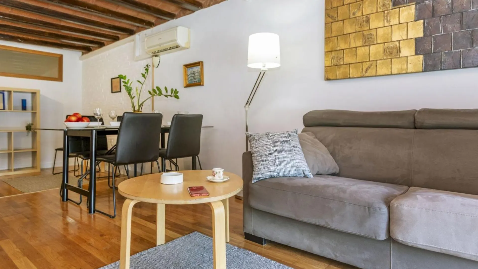Apartment Icaria By Interhome Barcellona